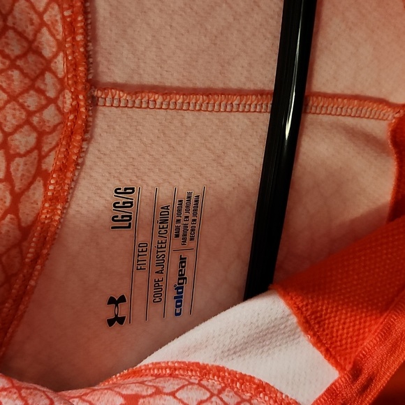 Woman's Under Armour Coldgear Line - Picture 3 of 4